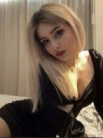 Анастасия Загадочная Брюнетка